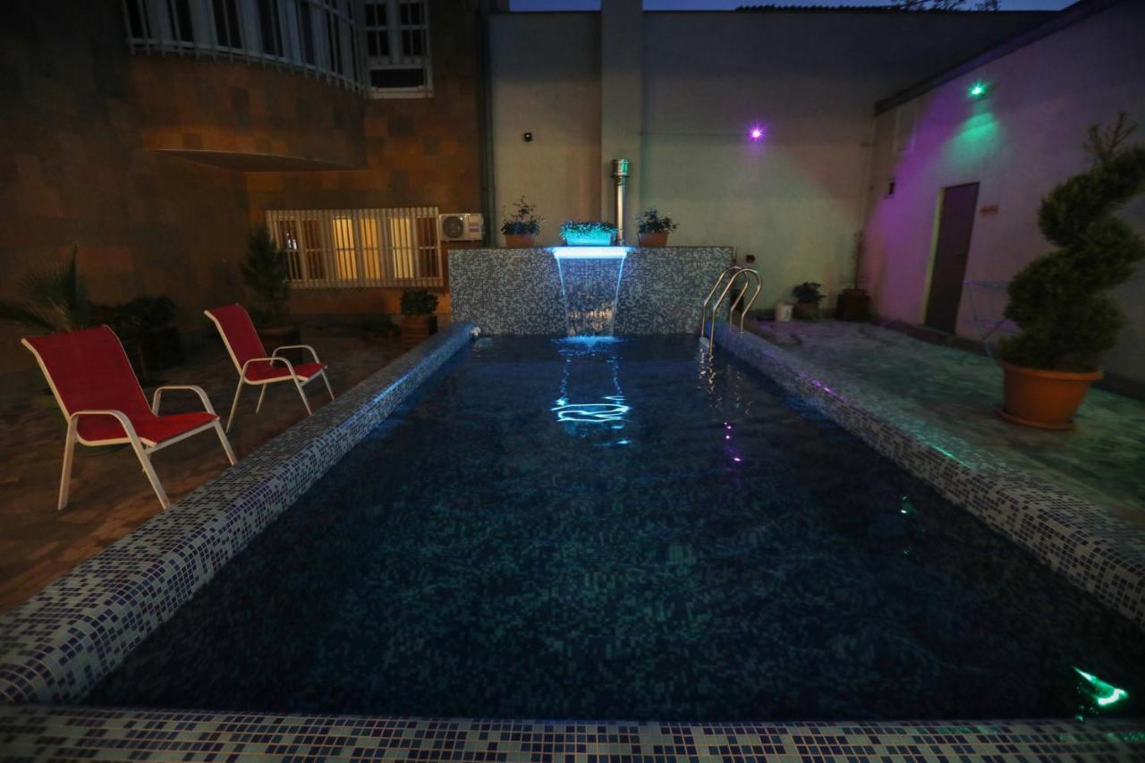 Alba Hotel Γιερεβάν Εξωτερικό φωτογραφία
