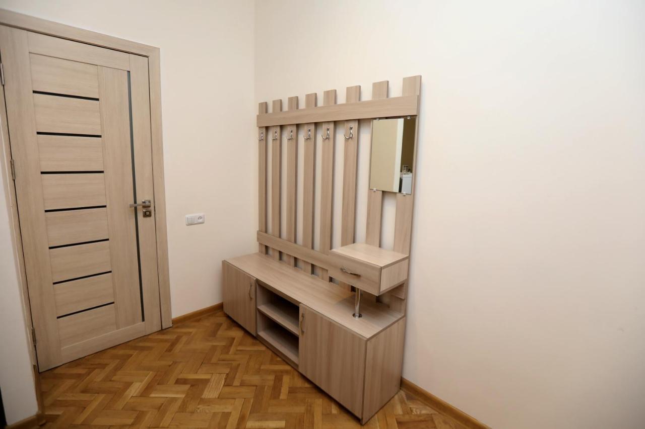 Alba Hotel Γιερεβάν Εξωτερικό φωτογραφία