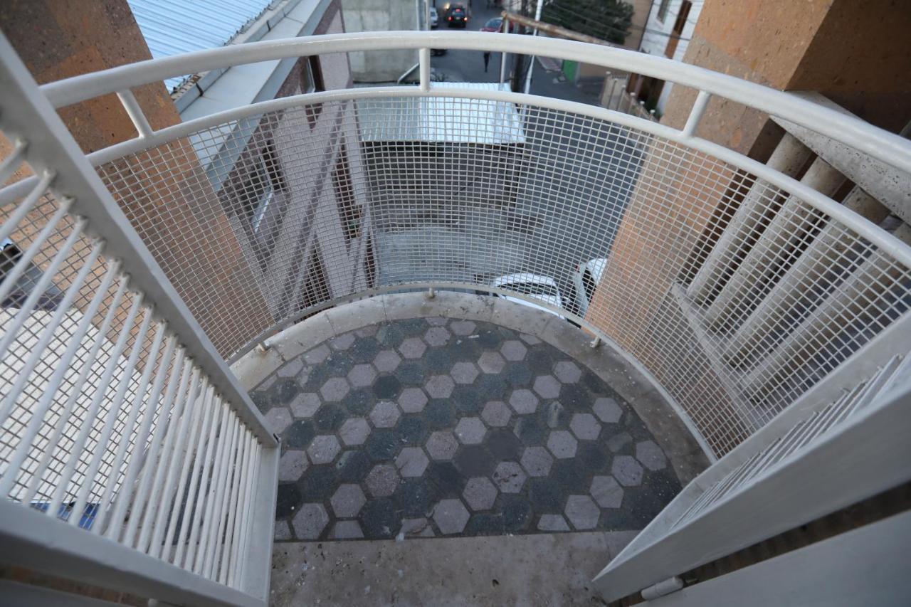 Alba Hotel Γιερεβάν Εξωτερικό φωτογραφία