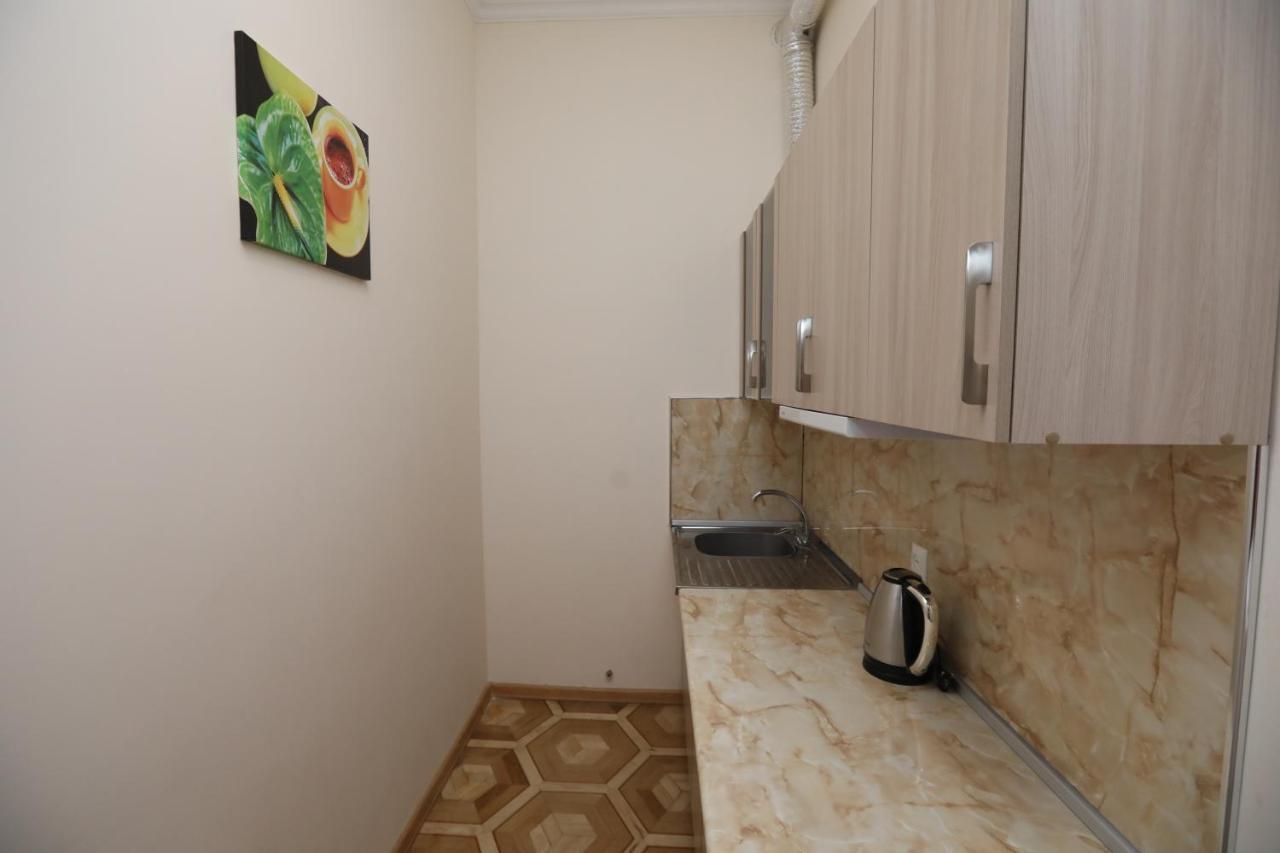 Alba Hotel Γιερεβάν Εξωτερικό φωτογραφία