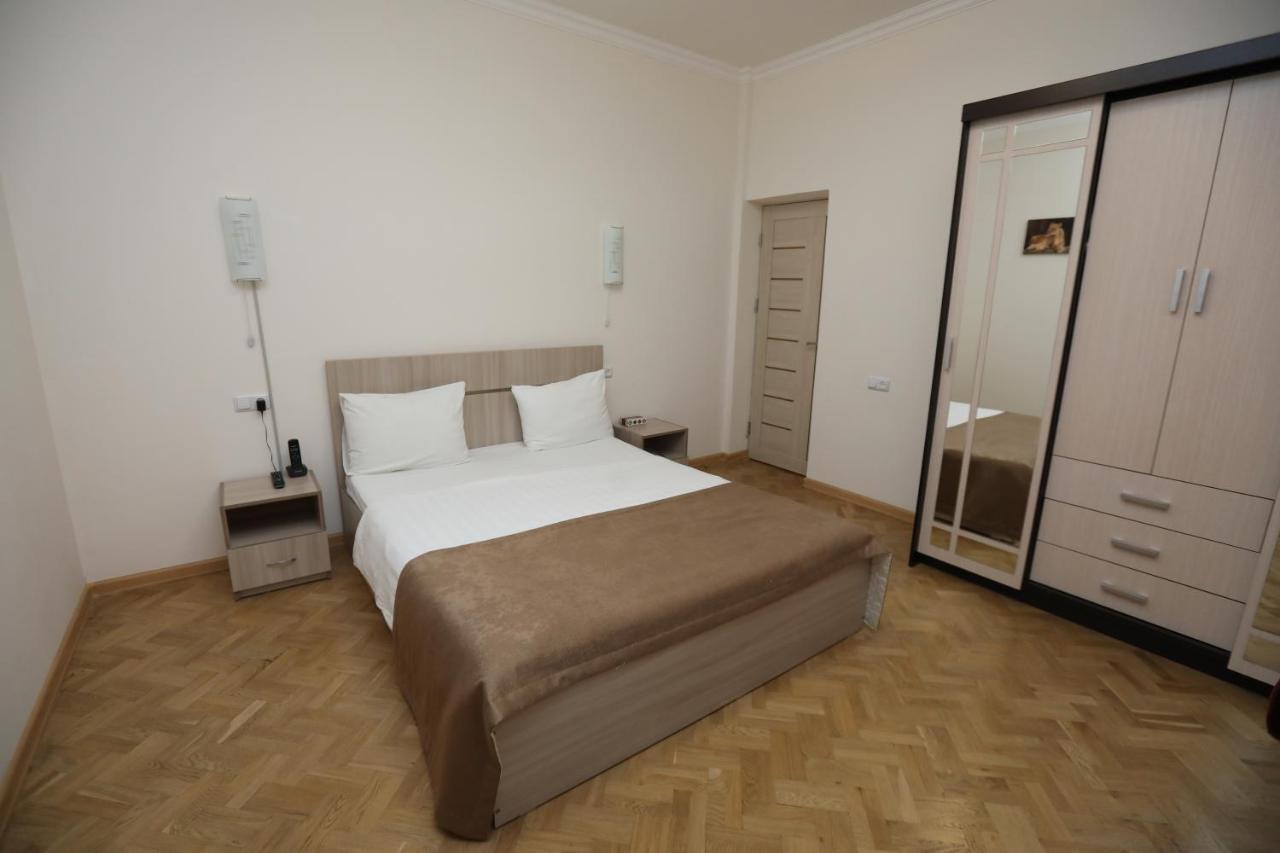 Alba Hotel Γιερεβάν Εξωτερικό φωτογραφία