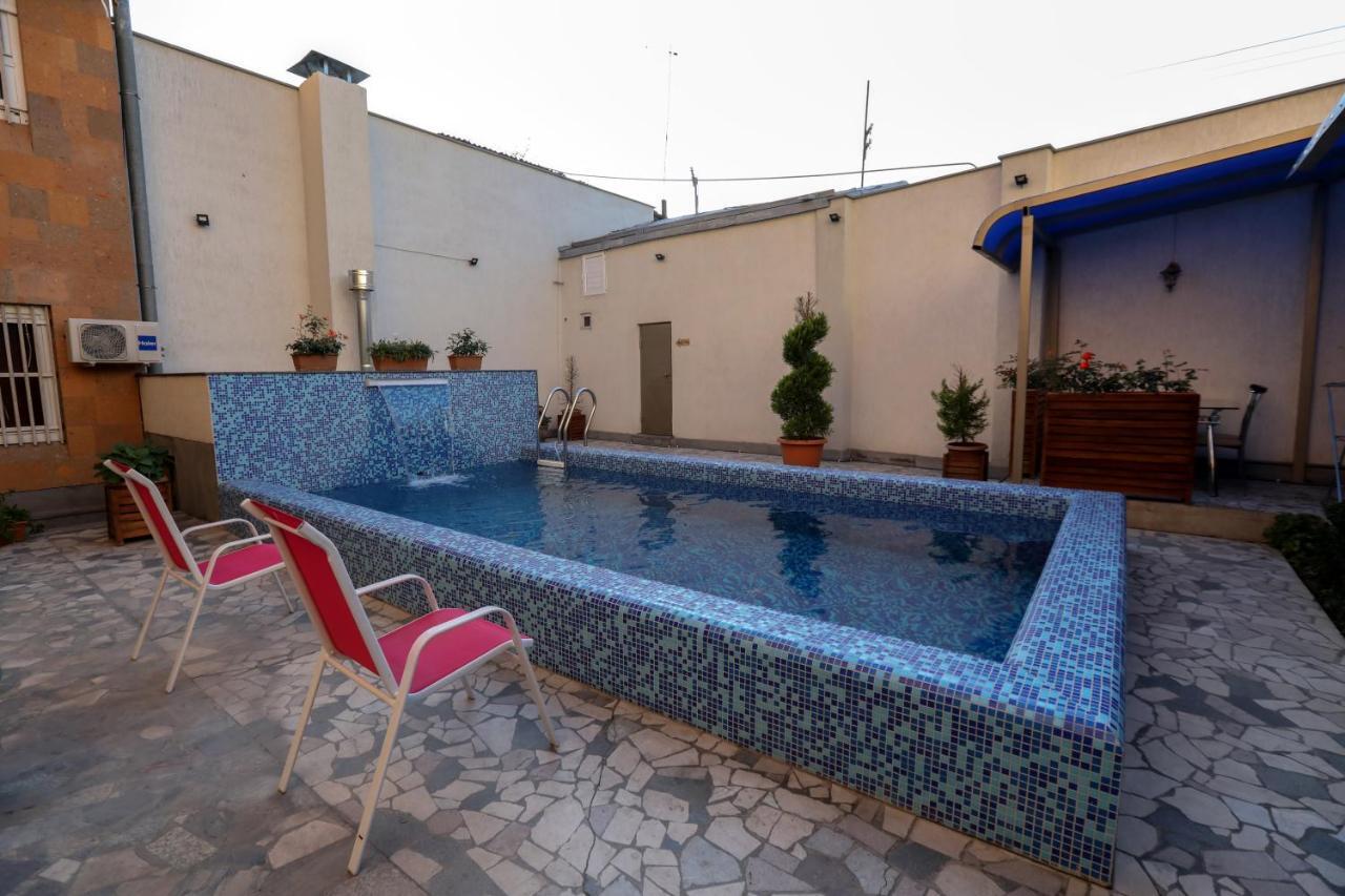 Alba Hotel Γιερεβάν Εξωτερικό φωτογραφία